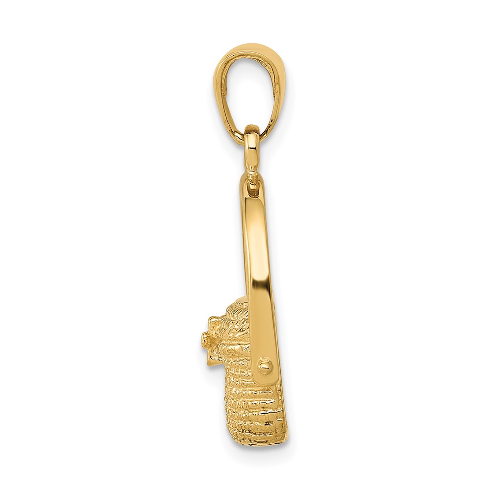 10k 2-D Large Nantucket Basket Pendant (10C3335)