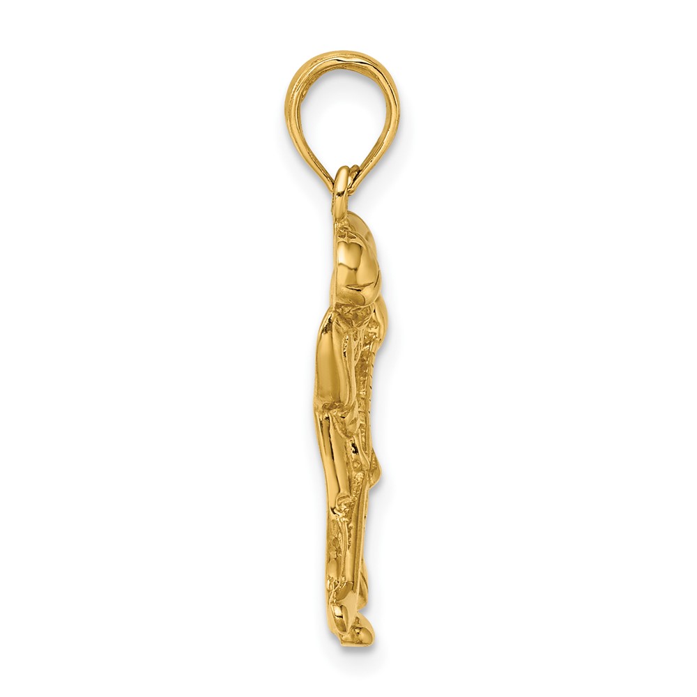10k Hockey Player with Stick and Puck Charm (10C3754)