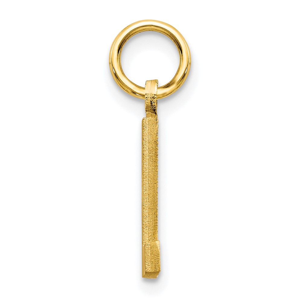 10k Initial L Charm (10C768L)