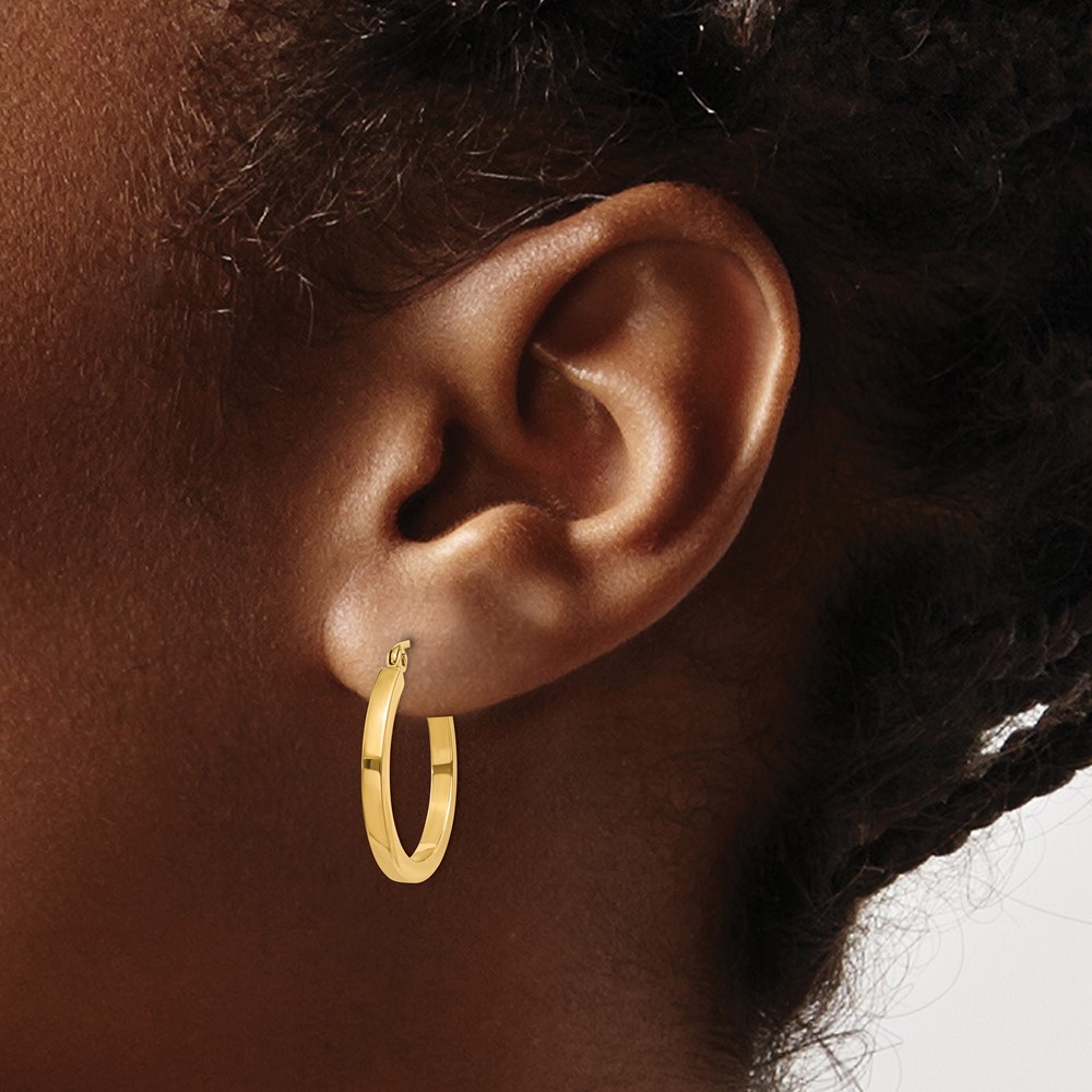 10k 2mm Square Tube Hoop Earrings (10T1078)