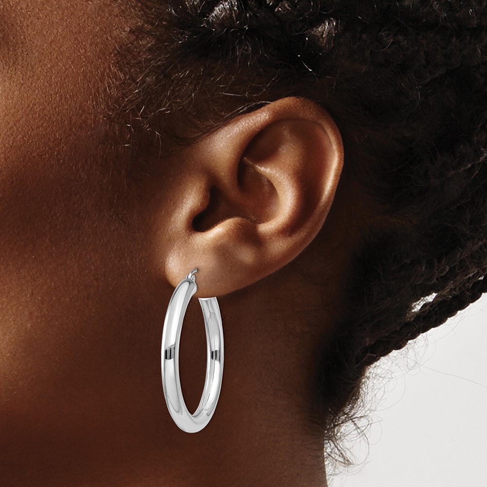 10K White Gold Polished 4mm Tube Hoop Earrings (10T859)