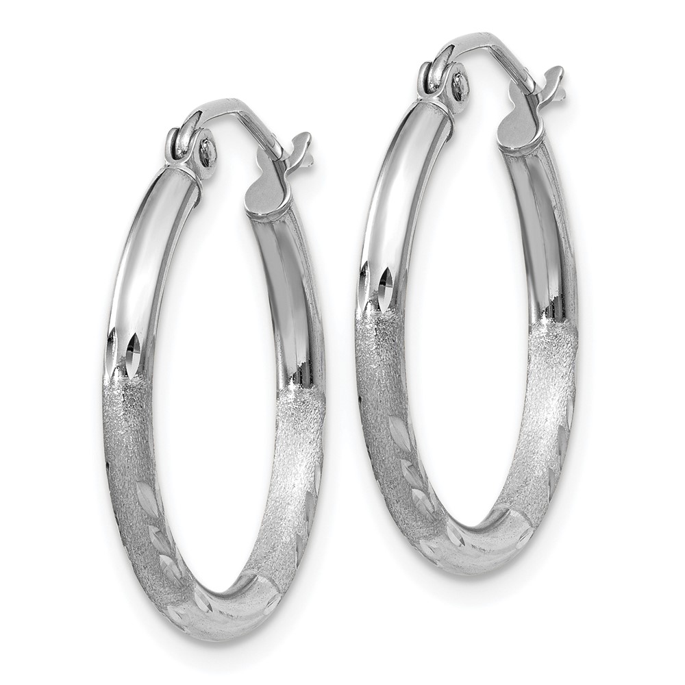 10k White Gold Satin and Diamond-cut 2mm Round Hoop Earrings (10TC198)