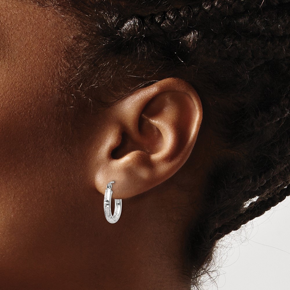 10k White Gold Diamond-cut 3mm Round Hoop Earrings (10TC255)