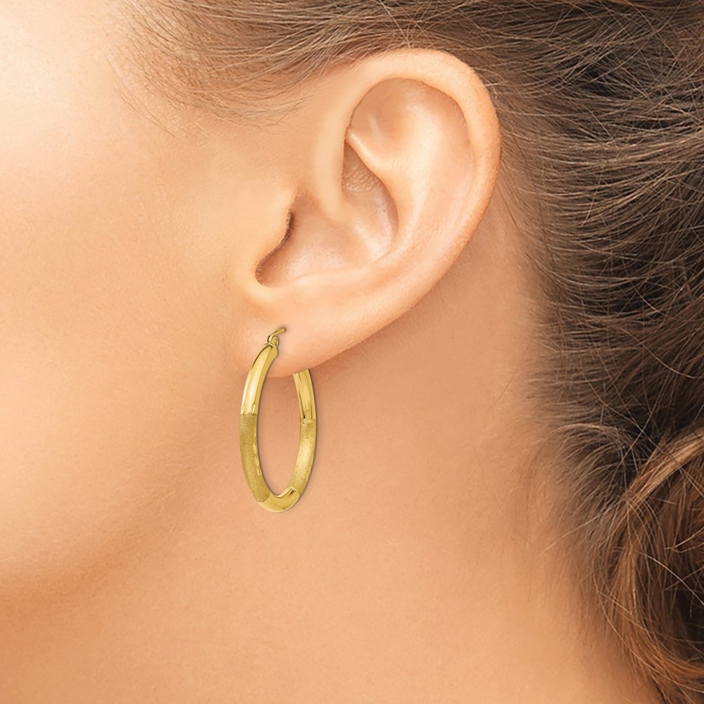 10k Satin & Diamond-cut 3mm Round Hoop Earrings (10TC288)