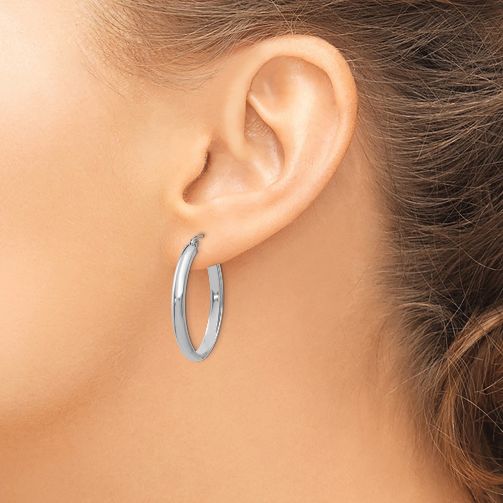 10k White Gold Polished 3.5mm Oval Hoop Earrings (10TE268)