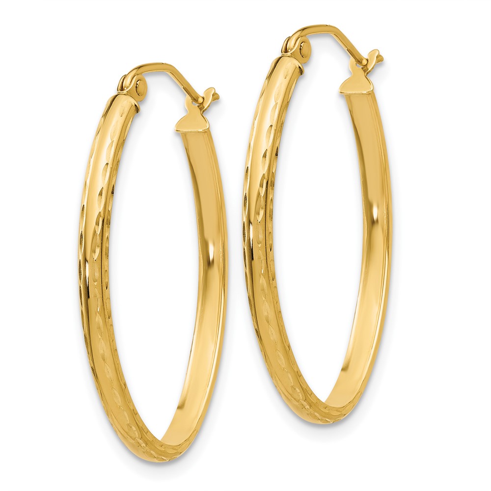 10k Lightweight Diamond-cut Oval Hoop Earrings (10TE513)
