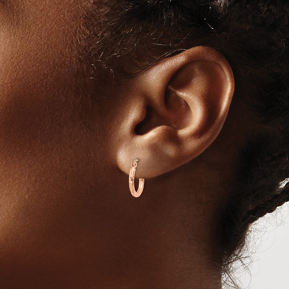 10K Rose Gold Lightweight Diamond-cut Hoop Earrings (10TF680)