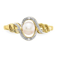 10K 5.5mm Yellow Gold June Freshwater Cultured Pearl and Diamond Ring view 5