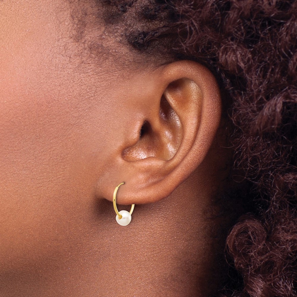 10k 5-6mm White Semi-round Freshwater Cultured Pearl Endless Hoop Earrings (10XF590EW)