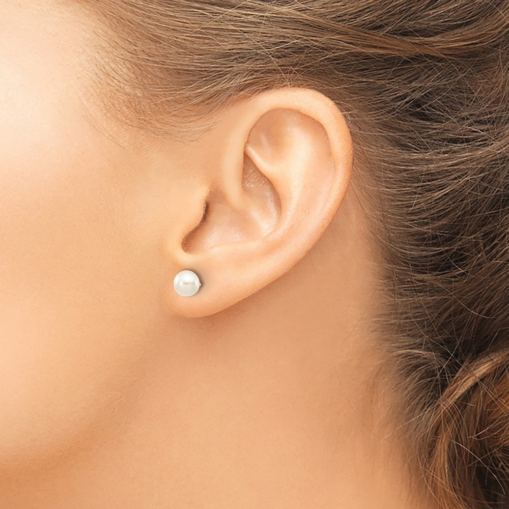 10k White Gold 5-6mm White Round Freshwater Cultured Pearl Stud Post Earrings (10XW50PW)