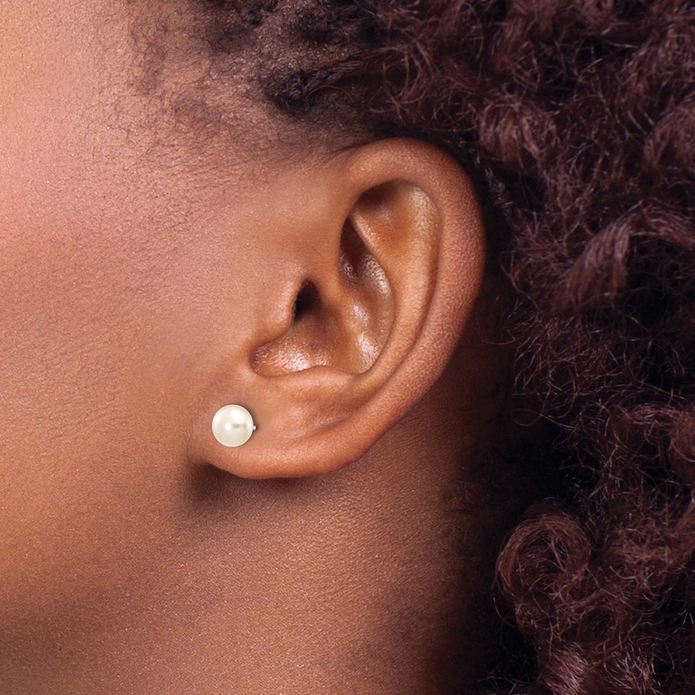 10k White Gold 6-7mm White Button Freshwater Cultured Pearl Stud Post Earrings (10XW60BW)