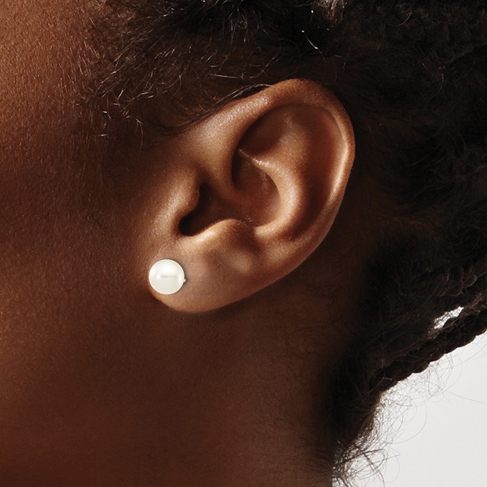 10k White Gold 6-7mm White Round Freshwater Cultured Pearl Stud Post Earrings (10XW60PW)