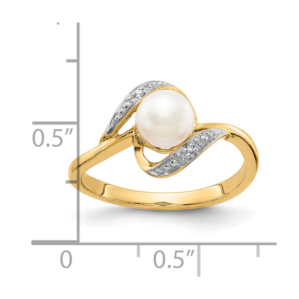10k Diamond and FW Cultured Pearl Ring (10Y11649A)