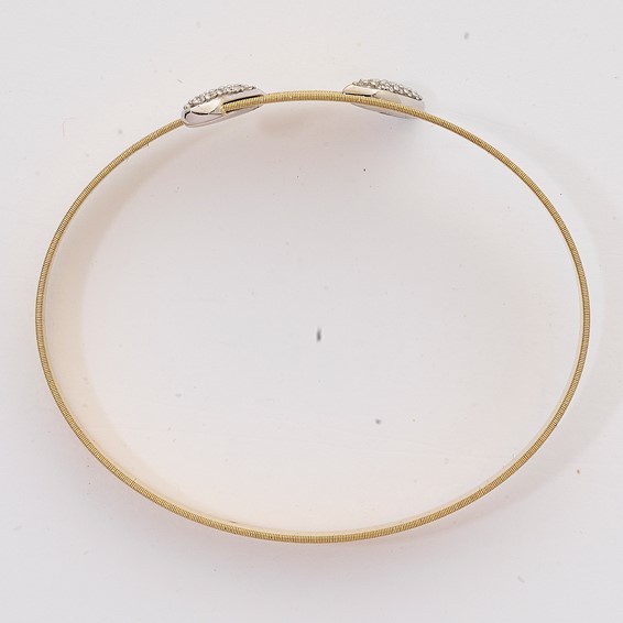 Herco 18K Two-tone Diamond Textured Omega Bangle