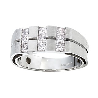 IBGoodman Men's 10Kw .90ctw Diamond Ring with Satin Fsh & Black Rhodium