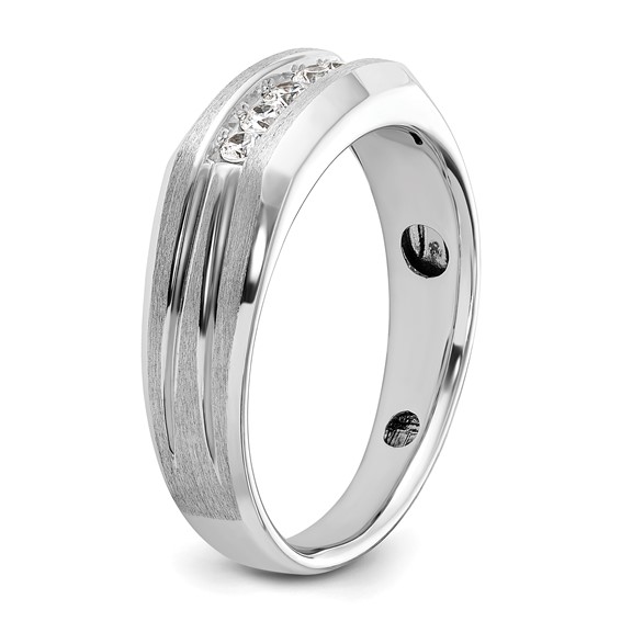 IBGoodman 14k White Gold Men's Polished Satin and Grooved 5-Stone 1/4 Carat AA Quality Diamond Ring