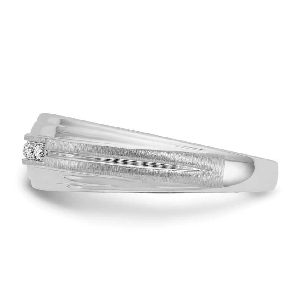 IBGoodman 14k White Gold Men's Polished Satin and Grooved 5-Stone 1/20 Carat AA Quality Diamond Ring (B63832-4WAA)