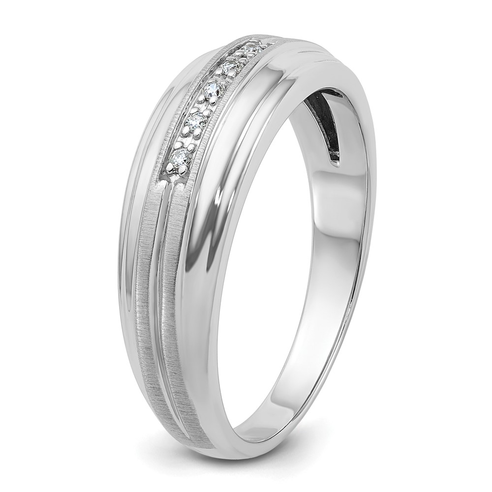 IBGoodman 14k White Gold Men's Polished Satin and Grooved 5-Stone 1/20 Carat AA Quality Diamond Ring (B63832-4WAA)