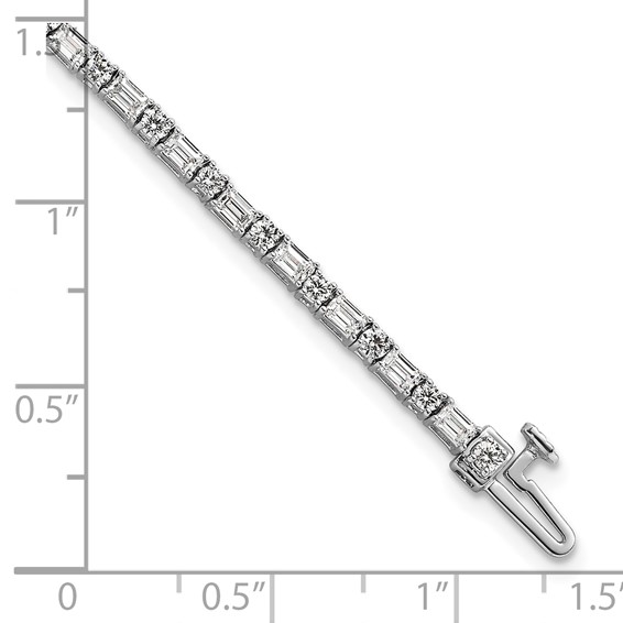 14K White Gold Certified VS/SI FGH Lab Grown Emerald and Round Diamond Tenn