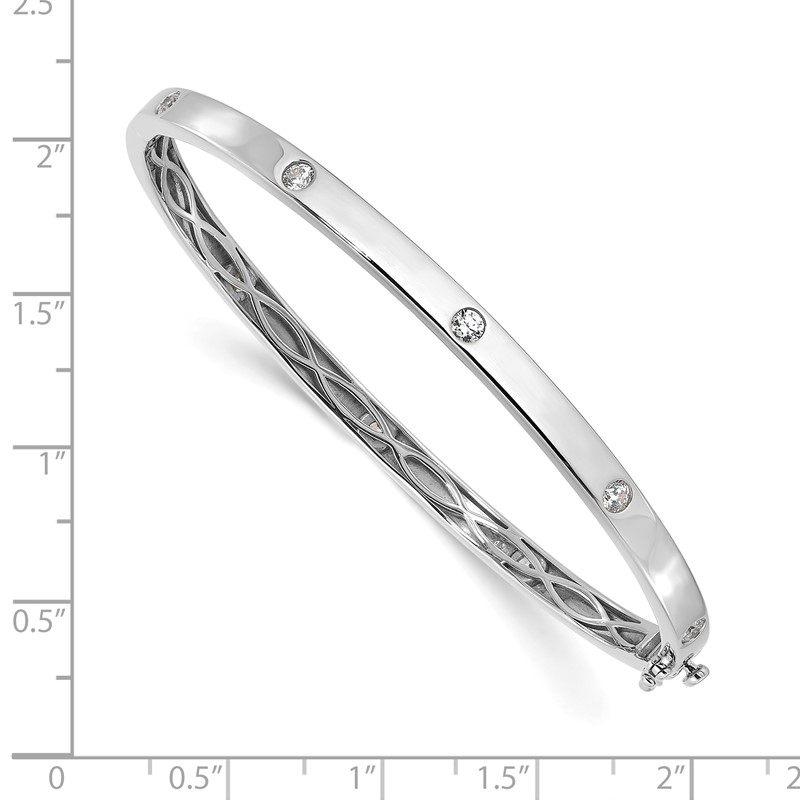 True Origin 14k White Gold 3/4 carat Lab Grown Diamond VS D E F 6.75 inch Bangle