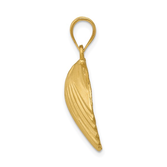 14k Diamond-cut Seashell Pendant