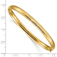 14K Yellow Gold 0.19 Polished Diamond-cut Fancy 4.75mm Hinged Oval Bangle Bracelet view 3