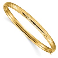 14K Yellow Gold 0.19 Polished Diamond-cut Fancy 4.75mm Hinged Oval Bangle Bracelet view 1