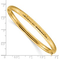 14K Yellow Gold 0.19 Polished Fancy Hammered 4.75mm Hinged Oval Bangle Bracelet view 3