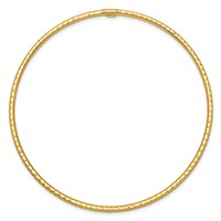 14K Yellow Gold Polished Diamond-cut Tube 2.00mm Slip-on Round Bangle Bracelet view 2