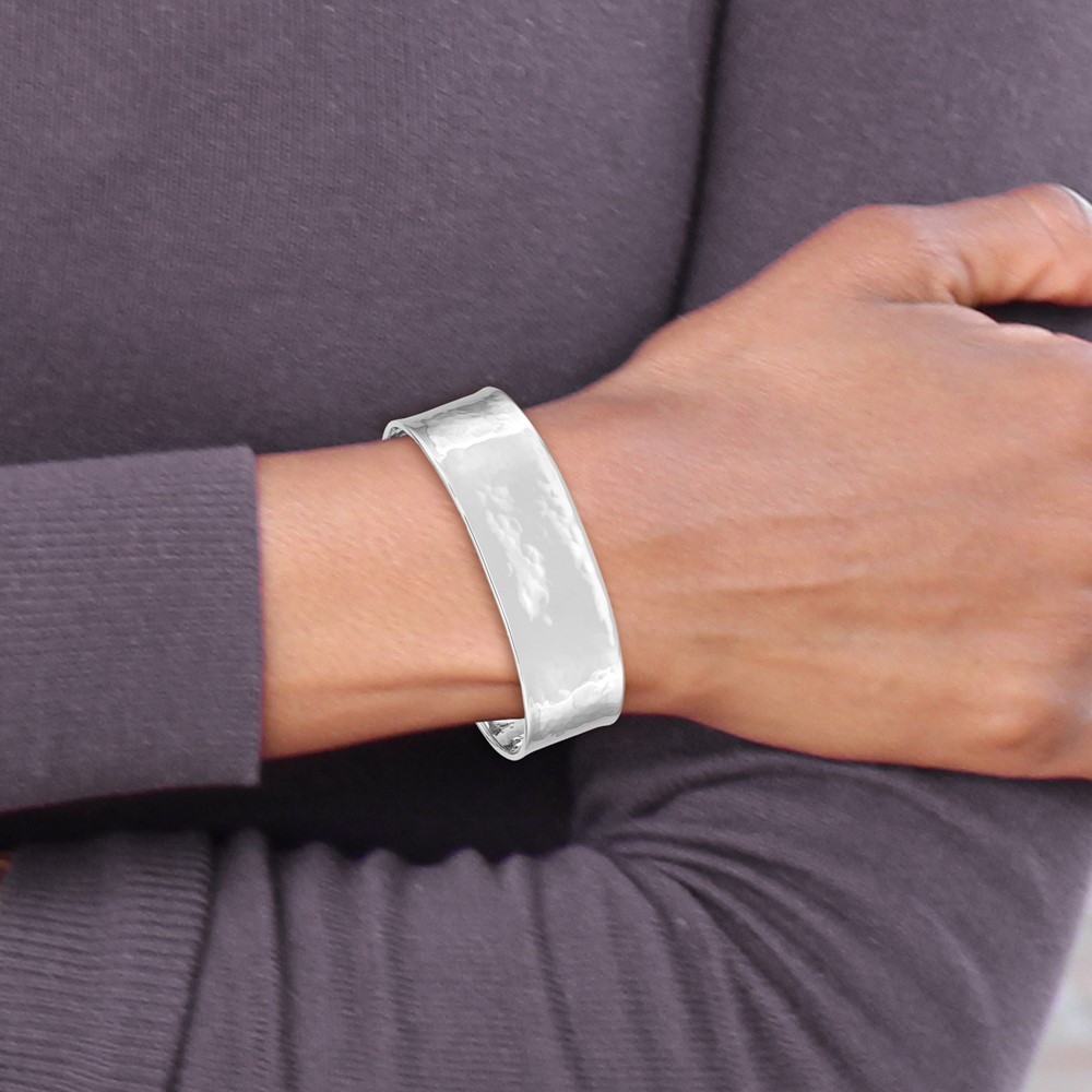 14k White Gold 19mm Hammered Polished Cuff Bangle Bracelet (DB564)