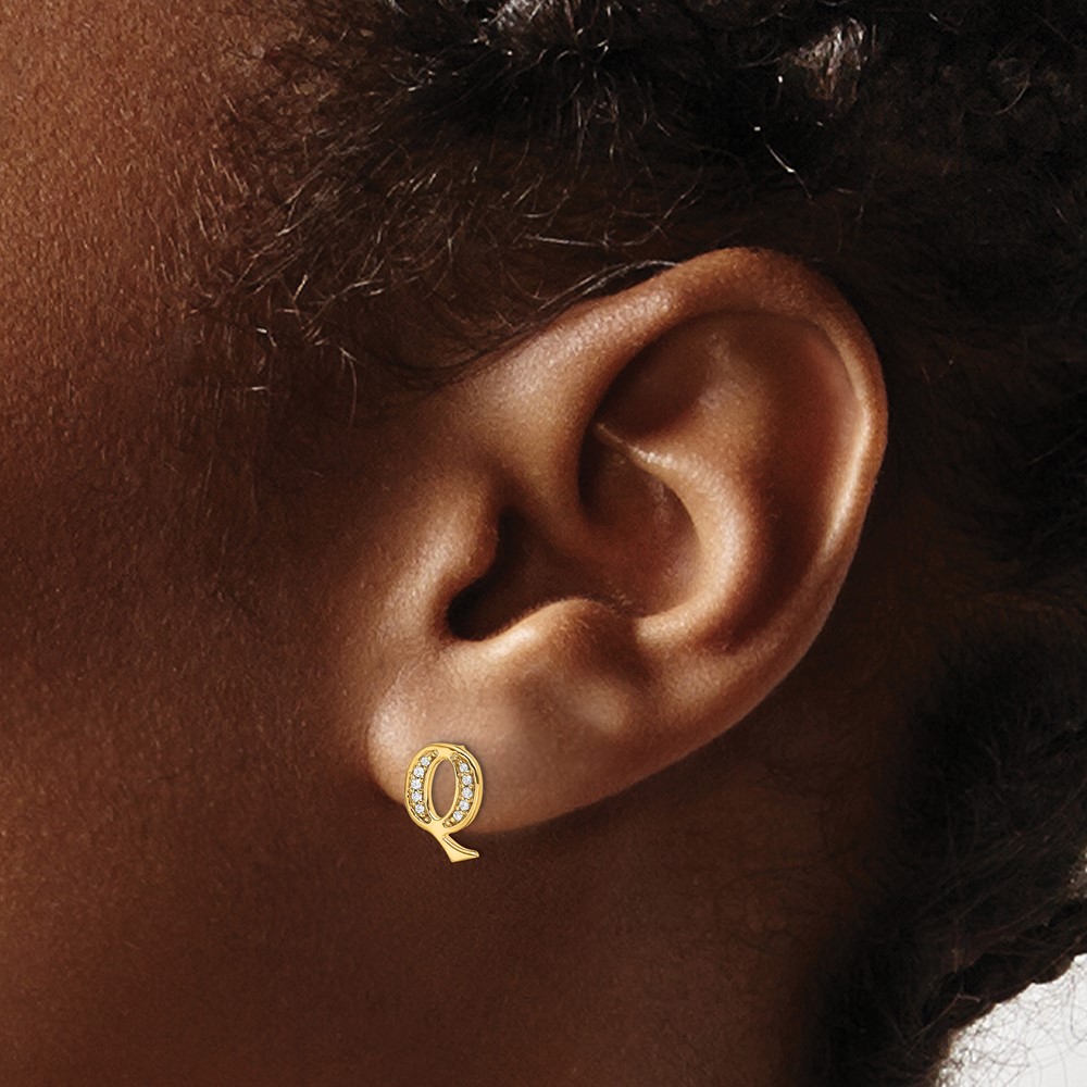 14k Diamond Initial Q Earrings (EM4170Q-007-YA)