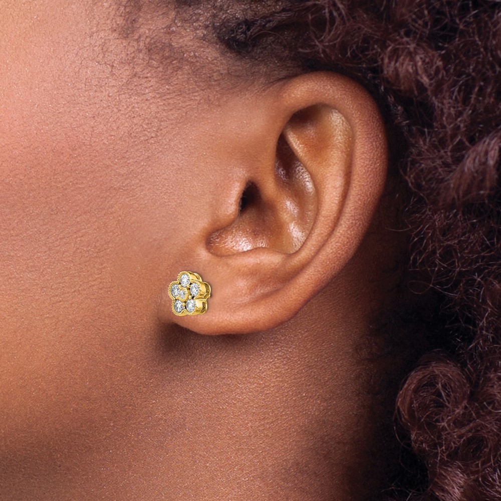 True Origin 14k 3/4 carat Lab Grown Diamond VS DEF Floral Post Earrings (EM6345-075-YLD)