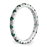 14K White Gold 0.50 Carat Lab Grown Diamond VS SI+ G+ and Lab Created Emerald Eternity Band view 4