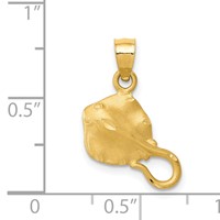 14K Stingray Pendant view 4