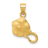 14K Stingray Pendant view 1