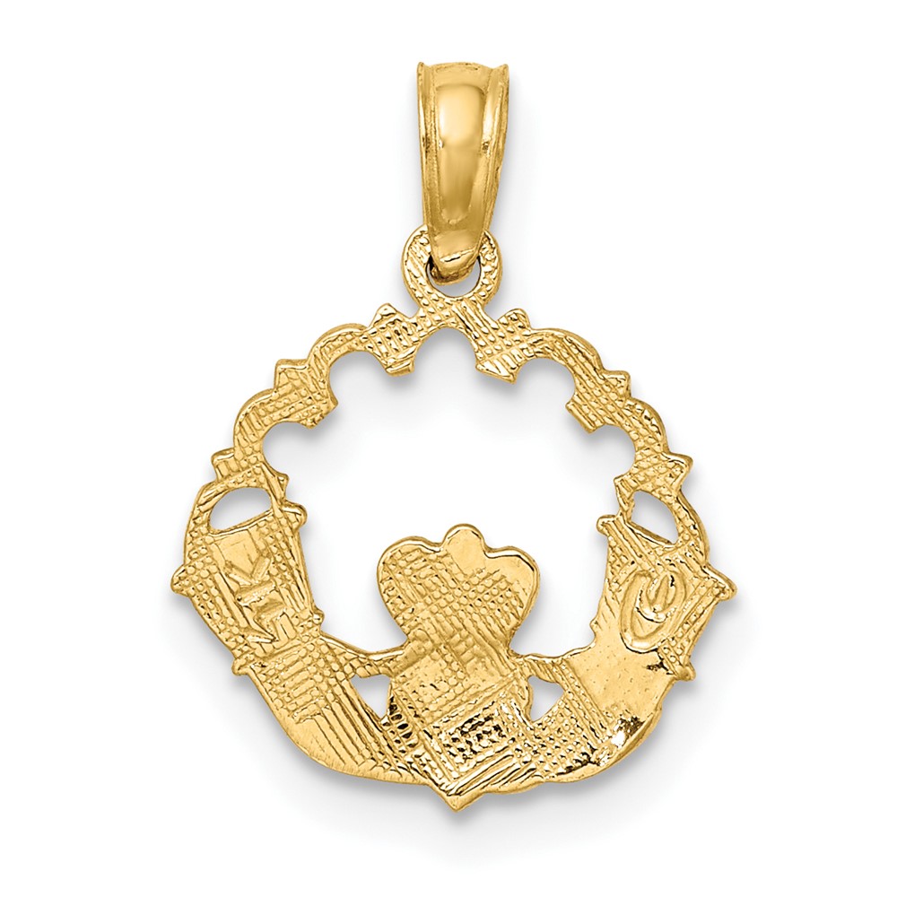14K Engraved Claddagh In Scallop Circle Charm (K7164)