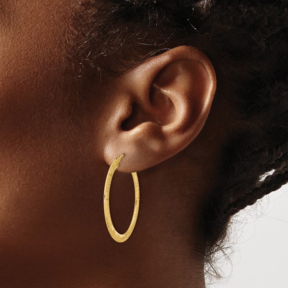 Leslie's 14K Polished Textured Oval Hoop Earrings