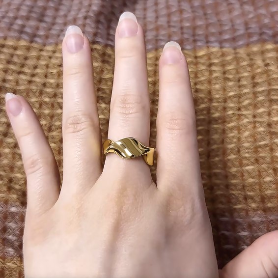 Leslie's 14K Polished Wavy Ring