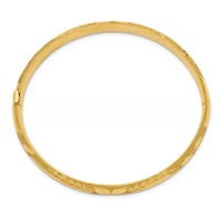 14K Yellow Gold 0.31 Oversized Laser-Cut 8.00mm Hinged Oval Bangle Bracelet view 2
