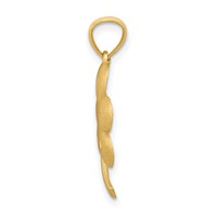 14K Yellow Gold Brushed Diamond-cut Shamrock Pendant view 2