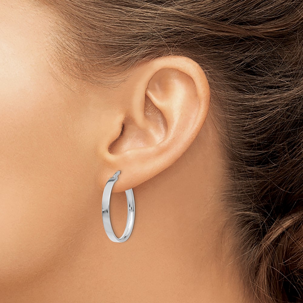14K White Gold 3mm Medium Hoop Earrings (PRE571)