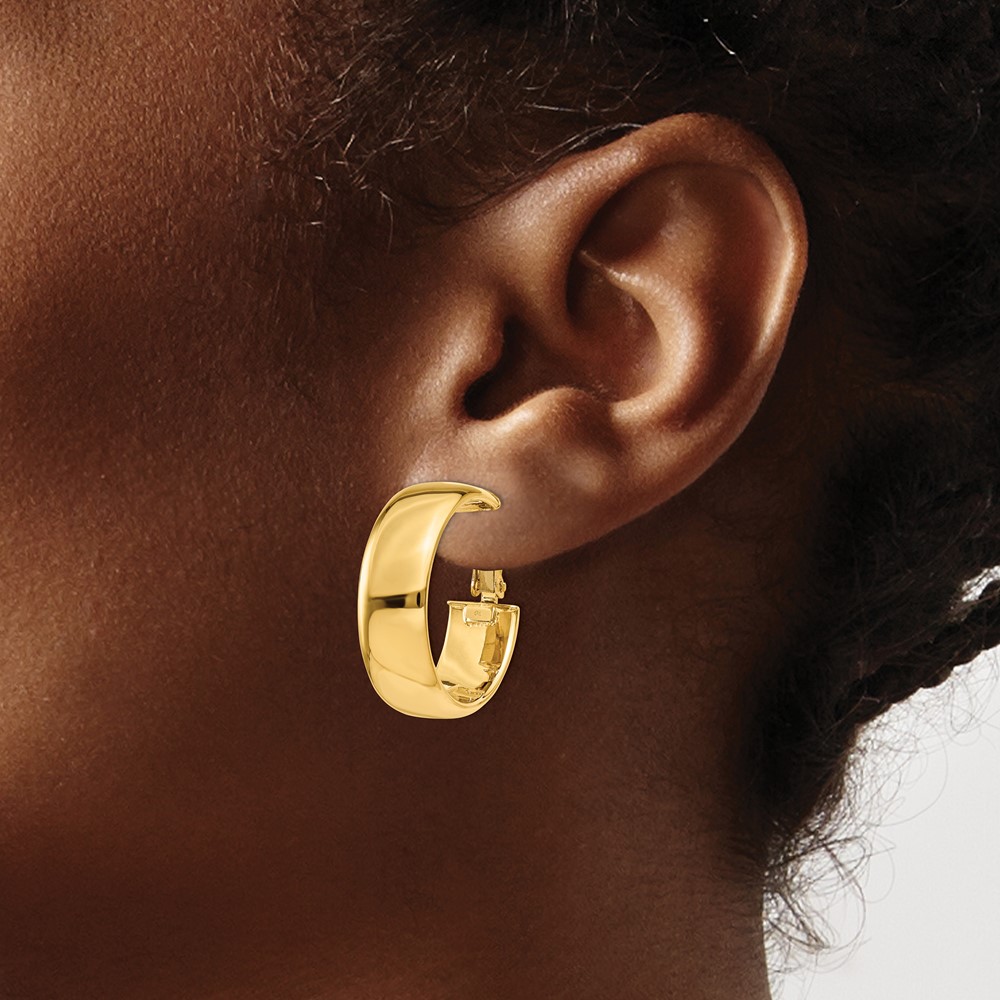 14k 7.75mm Omega Back Hoop Earrings (PRE735)