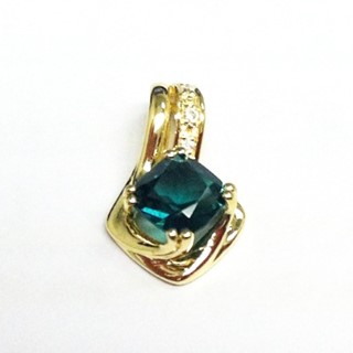 SS Cushion Checkerboard Mystic Fire & Diamond Pend