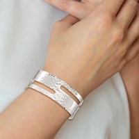 Sterling Silver Solid Polished Hammered Fancy 23mm Cuff Bangle Bracelet view 4