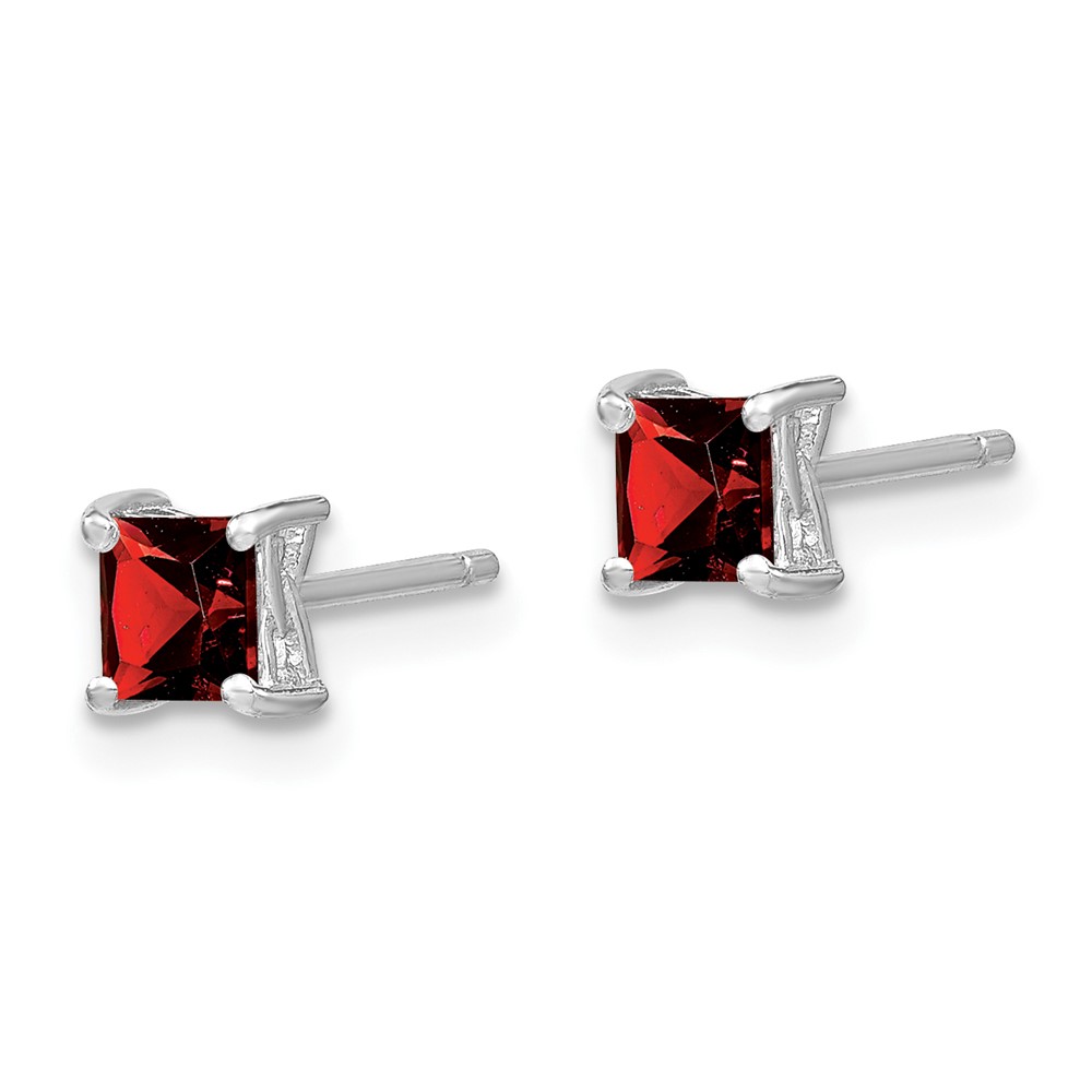 Sterling Silver Rhodium-plated 4mm Princess Garnet Post Earrings (QBE28JAN)