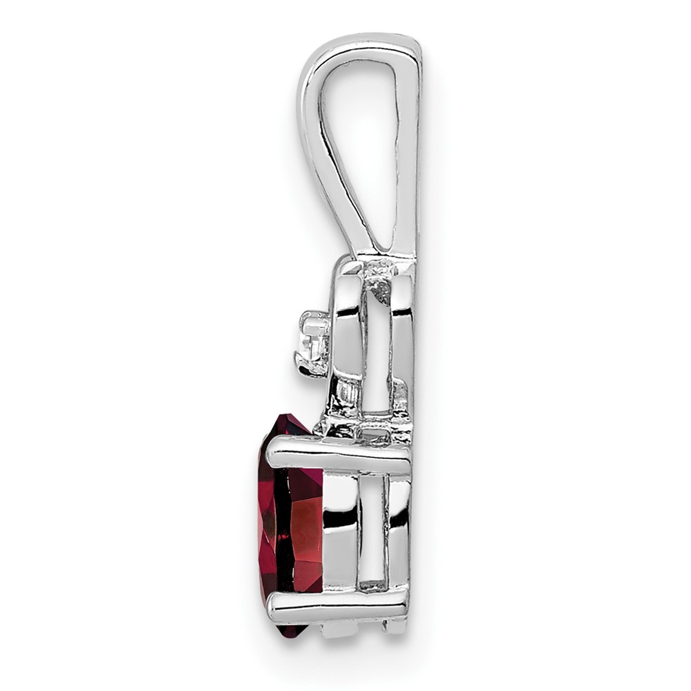Sterling Silver Rhodium-plated Garnet & Diam. Pendant (QBPD23JAN)