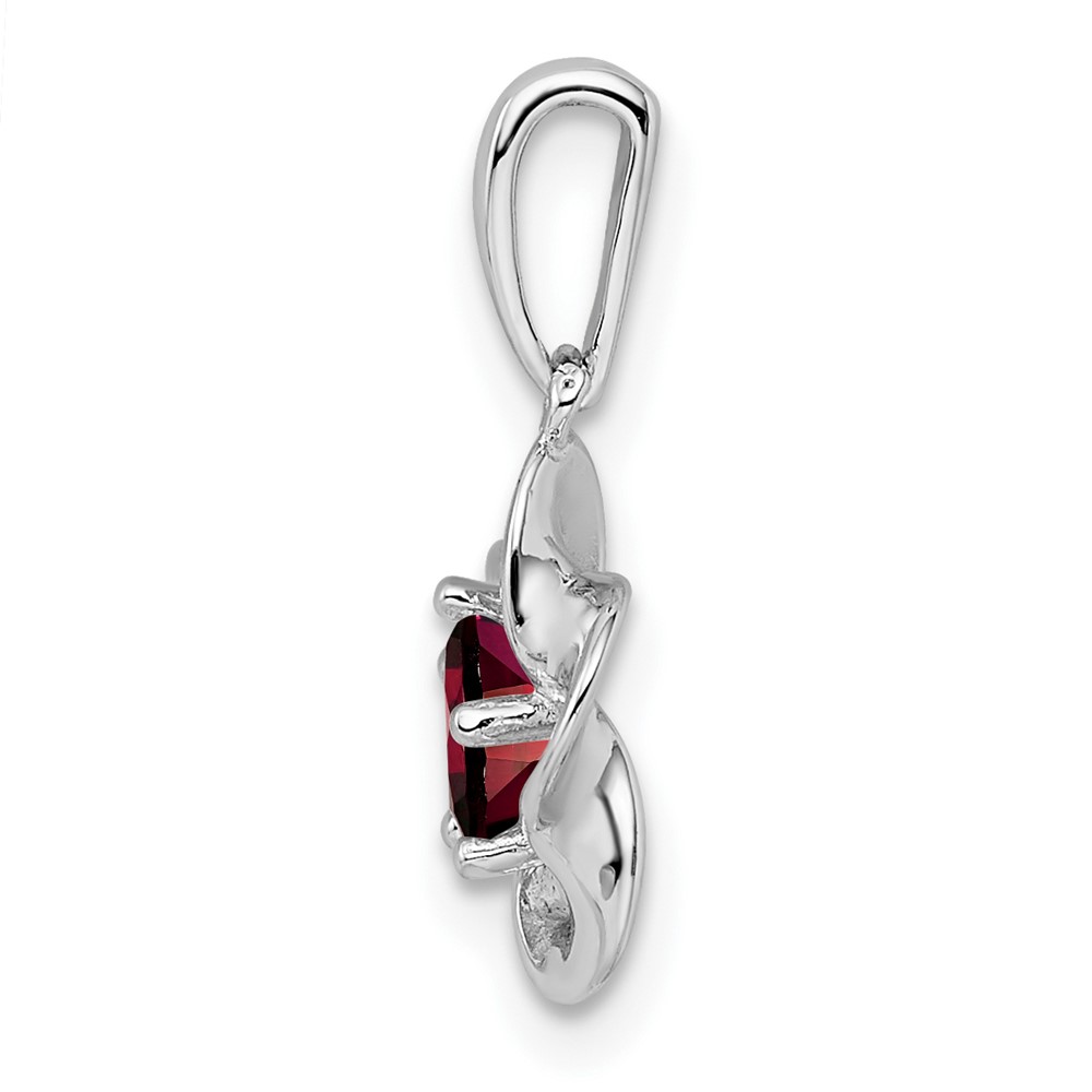 Sterling Silver Rhodium-plated Floral Garnet Pendant (QBPD31JAN)