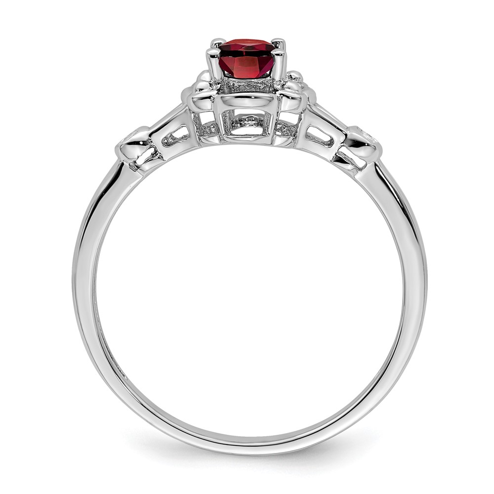 Sterling Silver Rhodium-plated Garnet & Diam. Ring (QBR21JAN-8)
