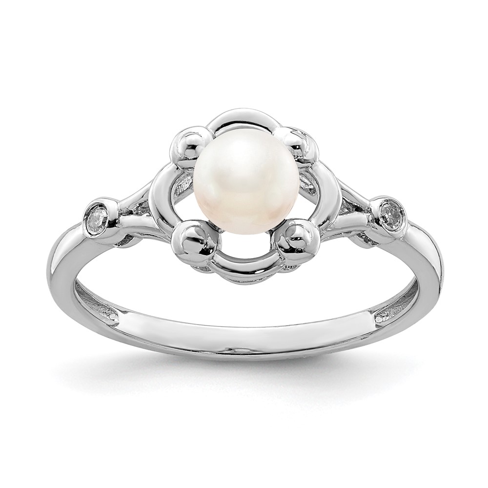 Sterling Silver Rhodium-plated FW Cultured Pearl & Diam. Ring (QBR21JUN-5)