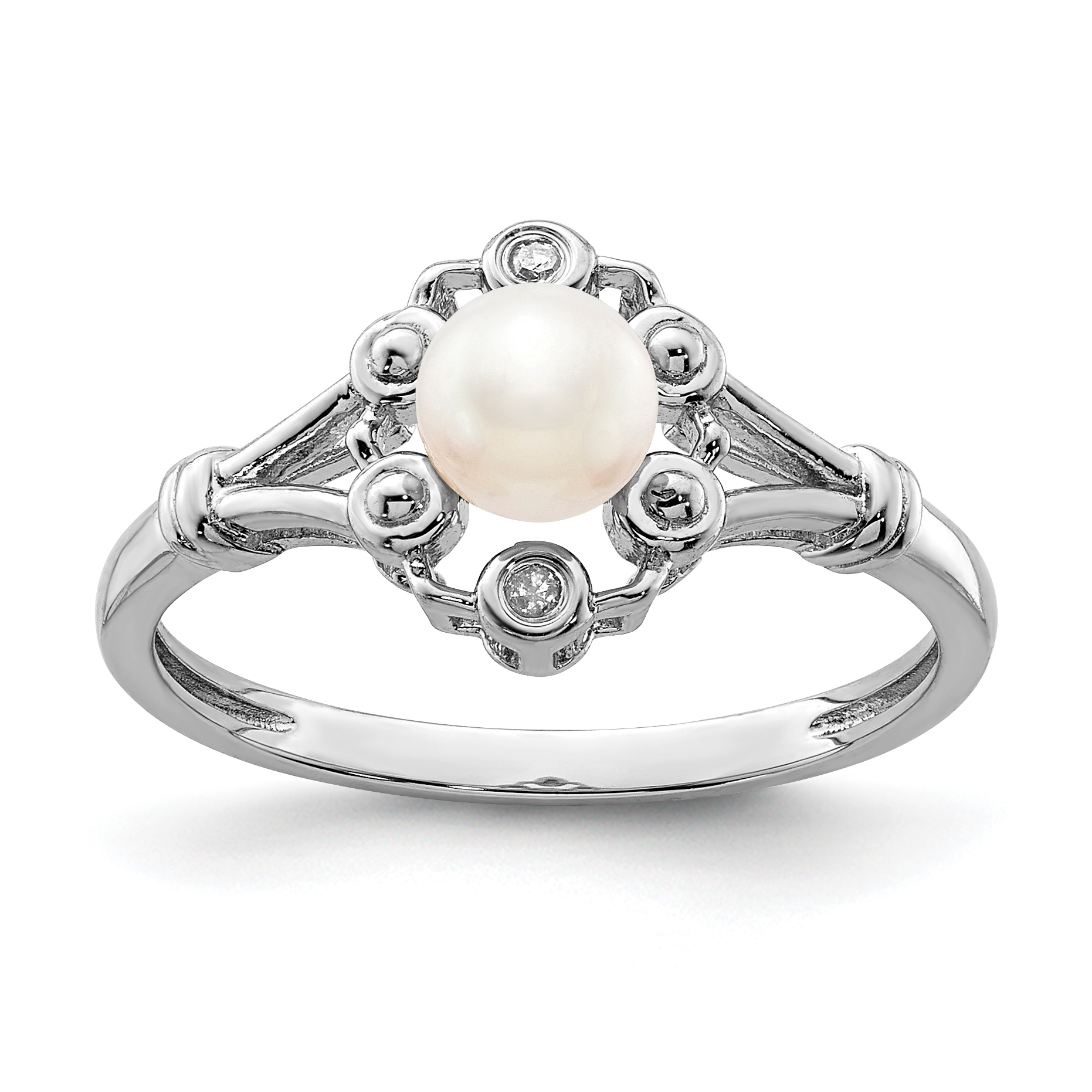 Sterling Silver Rhodium-plated FW Cultured Pearl & Diam. Ring (QBR22JUN-6)
